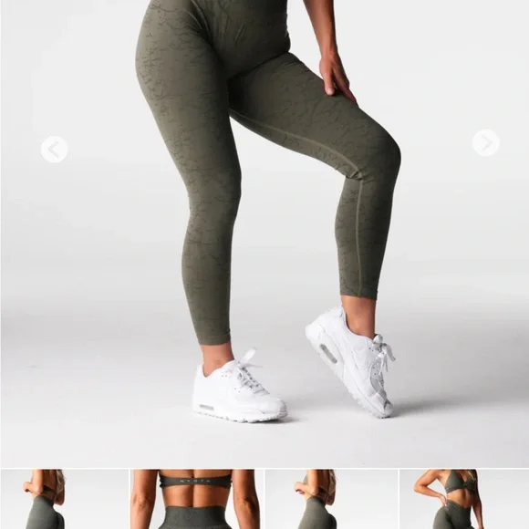 NVGTN Breakthrough Seamless Set Leggings XS and Sports Bra S - Picture 8 of 9